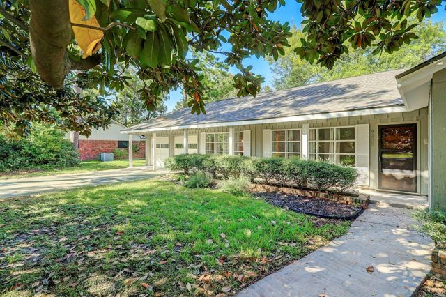 9208 Rangely Drive, Houston, TX 77055