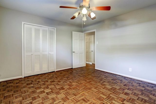9208 Rangely Drive, Houston, TX 77055
