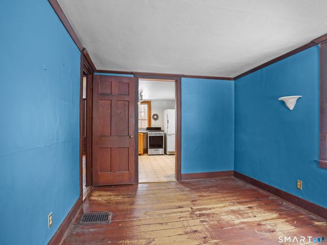 21 Old Highway, Wilton, CT 06897