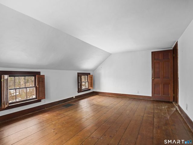 21 Old Highway, Wilton, CT 06897