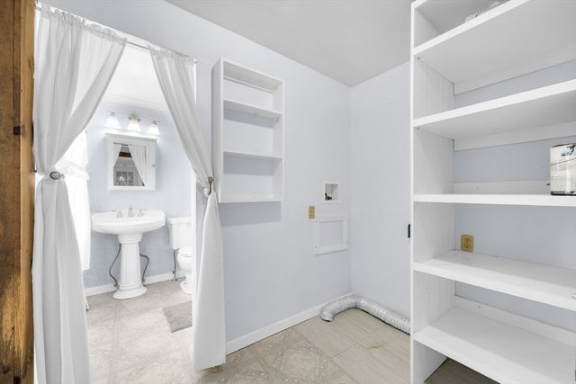 115 Old North Woodstock Rd, Southbridge, MA 01550