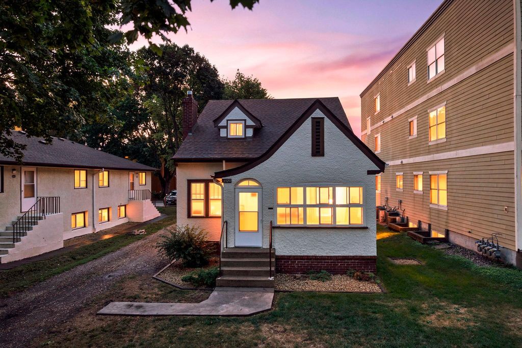 1720 Rollins Avenue SE, Minneapolis, MN 55414 — exterior