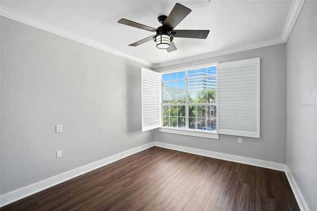 5304 BAY CLUB CIRCLE, Tampa, FL 33607