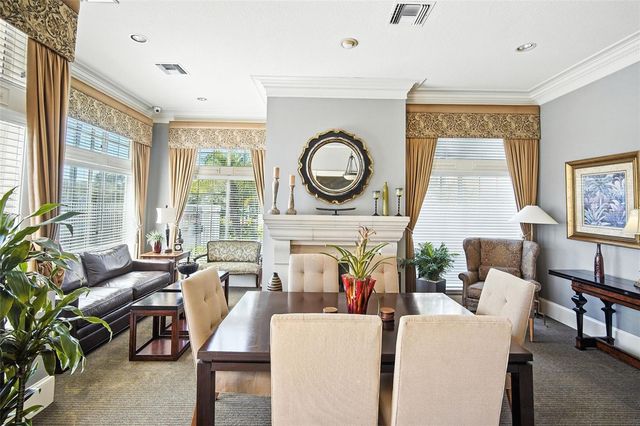 5304 BAY CLUB CIRCLE, Tampa, FL 33607