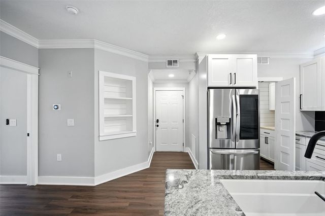 5304 BAY CLUB CIRCLE, Tampa, FL 33607