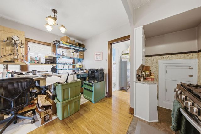 3215 Chicago Avenue S, Minneapolis, MN 55407
