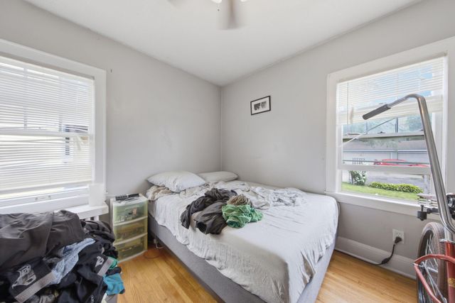 3215 Chicago Avenue S, Minneapolis, MN 55407