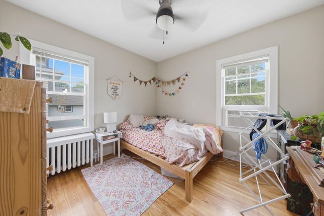 3215 Chicago Avenue S, Minneapolis, MN 55407