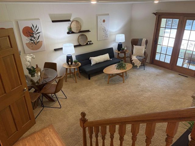 4527 E Oak Lane, Windsor, WI 53598