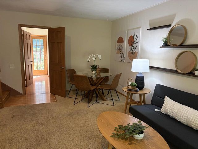 4527 E Oak Lane, Windsor, WI 53598