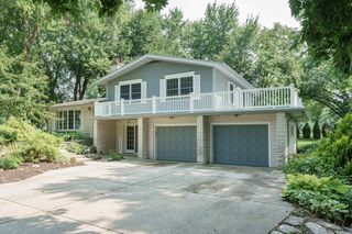 4527 E Oak Lane, Windsor, WI 53598