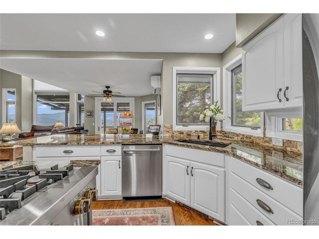 1306 Preserve Cir, Golden, CO 80401