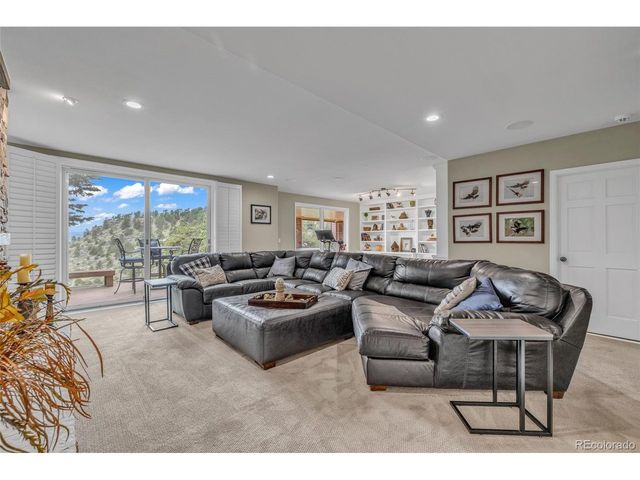1306 Preserve Cir, Golden, CO 80401