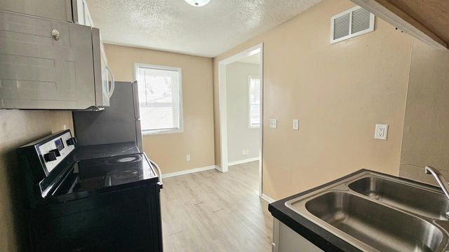 1623 6th Street, Beloit, WI 53511