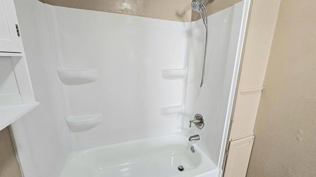 1623 6th Street, Beloit, WI 53511