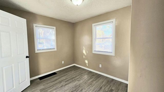 1623 6th Street, Beloit, WI 53511