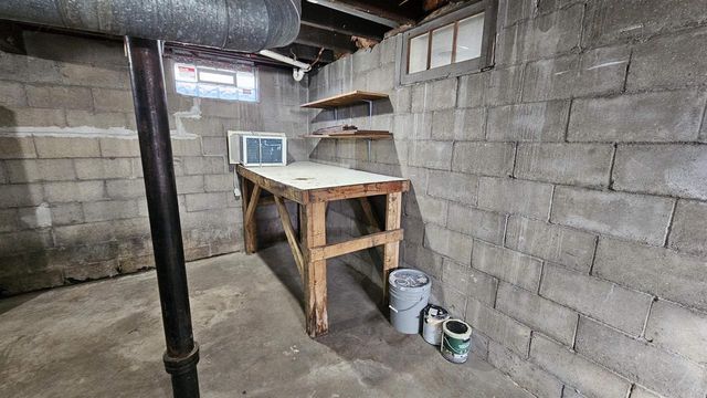 1623 6th Street, Beloit, WI 53511