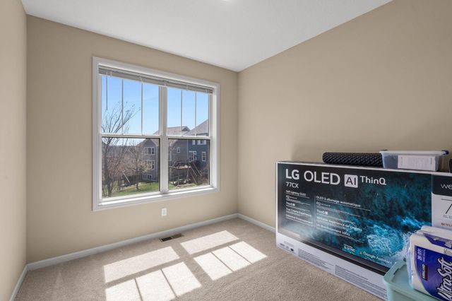 1334 76th Street W, Inver Grove Heights, MN 55077