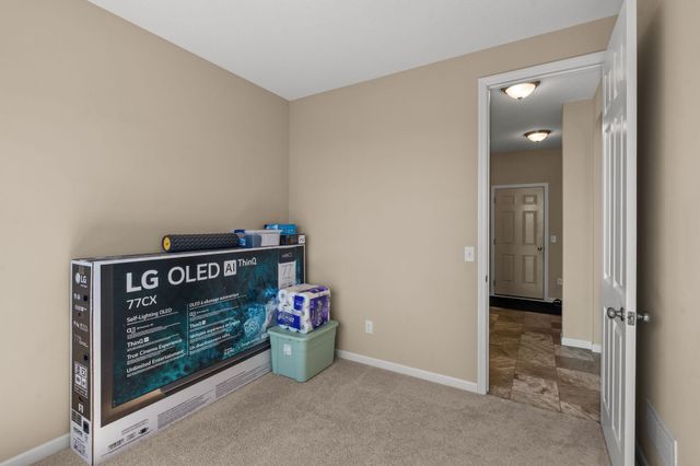 1334 76th Street W, Inver Grove Heights, MN 55077