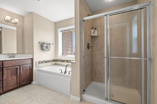 1334 76th Street W, Inver Grove Heights, MN 55077