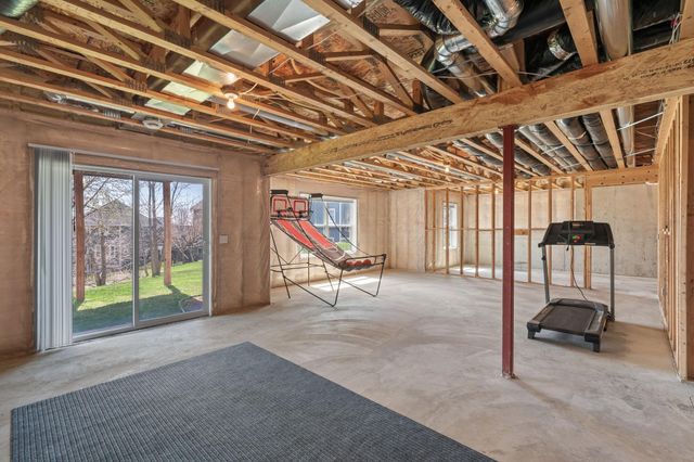 1334 76th Street W, Inver Grove Heights, MN 55077