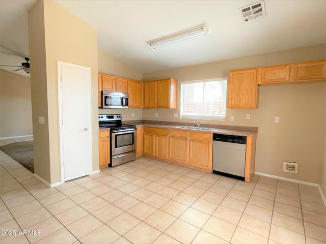 6717 E Lush Vista View, Florence, AZ 85132