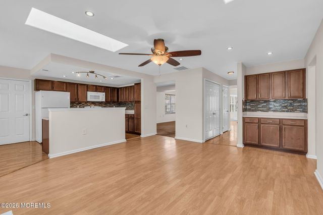 978A Thornbury Lane, Manchester, NJ 08759