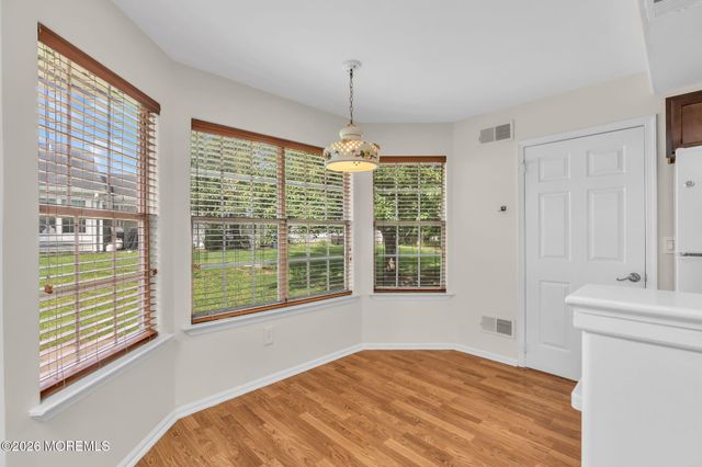 978A Thornbury Lane, Manchester, NJ 08759