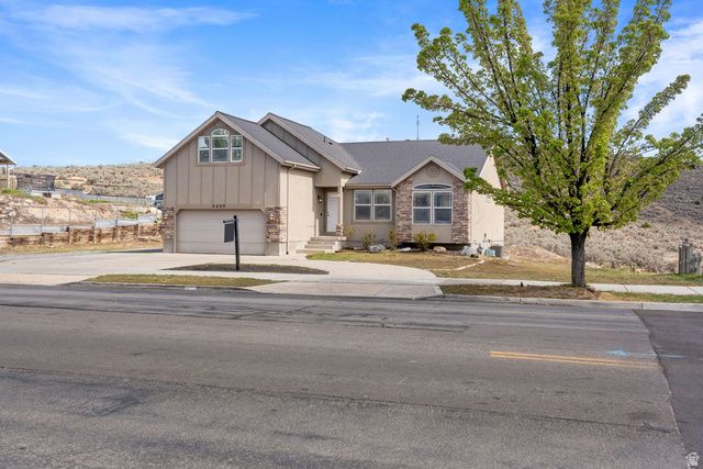 2253 LONE TREE PKWY, Eagle Mountain, UT 84005