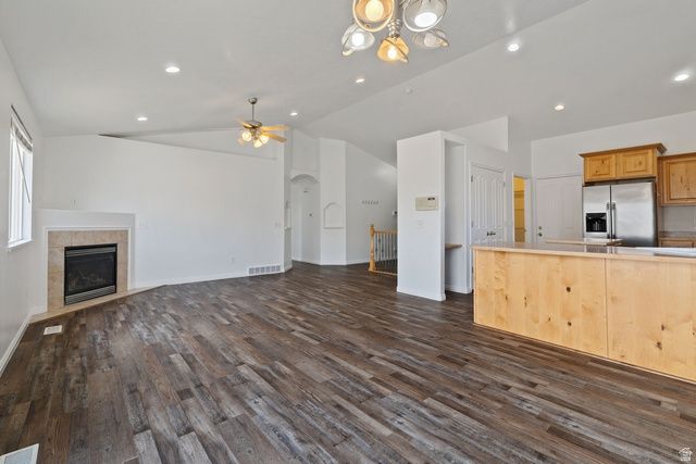 2253 LONE TREE PKWY, Eagle Mountain, UT 84005
