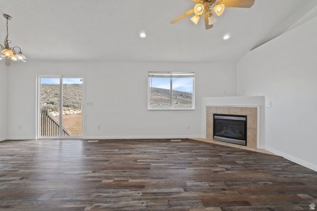 2253 LONE TREE PKWY, Eagle Mountain, UT 84005