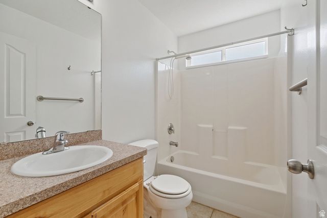2253 LONE TREE PKWY, Eagle Mountain, UT 84005