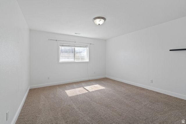 2253 LONE TREE PKWY, Eagle Mountain, UT 84005