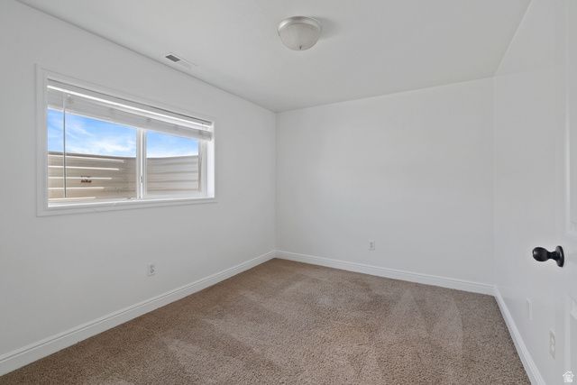 2253 LONE TREE PKWY, Eagle Mountain, UT 84005