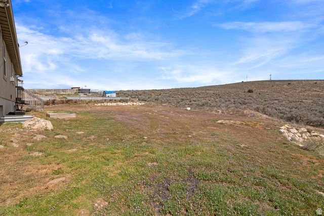 2253 LONE TREE PKWY, Eagle Mountain, UT 84005