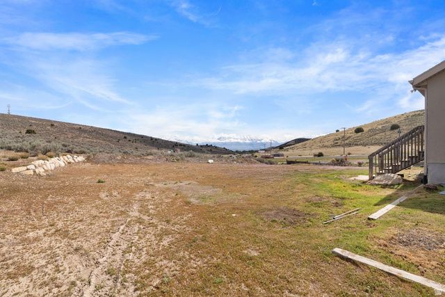 2253 LONE TREE PKWY, Eagle Mountain, UT 84005