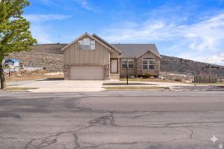 2253 LONE TREE PKWY, Eagle Mountain, UT 84005