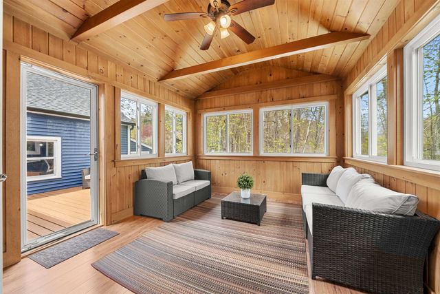 152 Dracut Road, Hudson, NH 03051