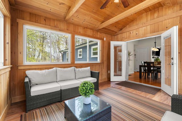 152 Dracut Road, Hudson, NH 03051