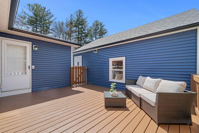 152 Dracut Road, Hudson, NH 03051