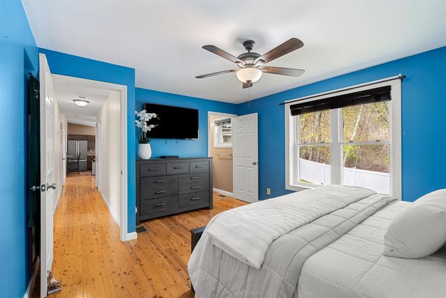 152 Dracut Road, Hudson, NH 03051