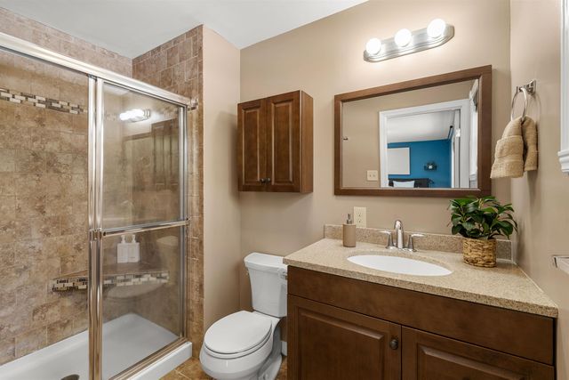 152 Dracut Road, Hudson, NH 03051