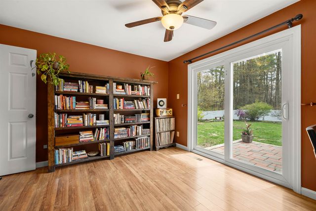 152 Dracut Road, Hudson, NH 03051