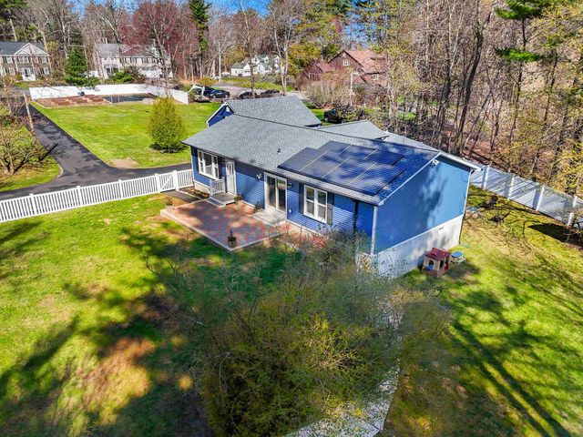 152 Dracut Road, Hudson, NH 03051
