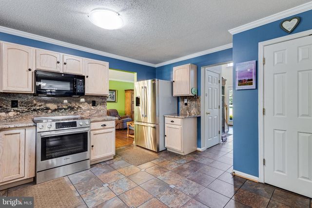 11507 REST DR, La Plata, MD 20646