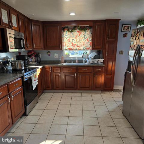 18023 ALPINE DR, Maugansville, MD 21767