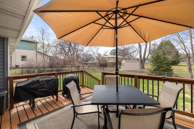 525 S 5th Street, Carlisle, IA 50047