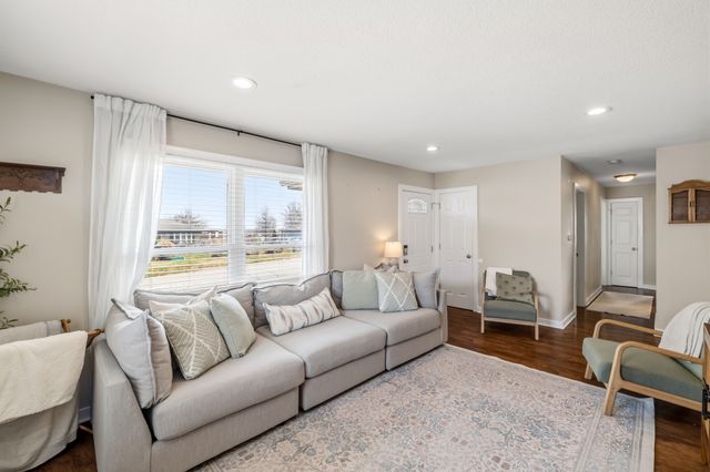 525 S 5th Street, Carlisle, IA 50047