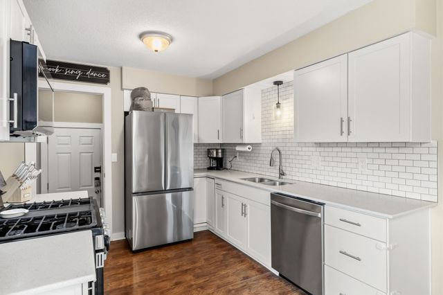 525 S 5th Street, Carlisle, IA 50047