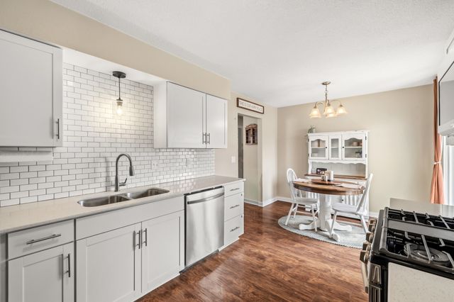 525 S 5th Street, Carlisle, IA 50047